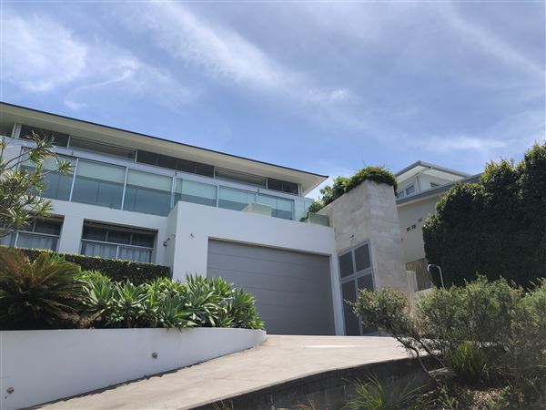 Whale Beach (20/11/2020 - Credits: Screen NSW)