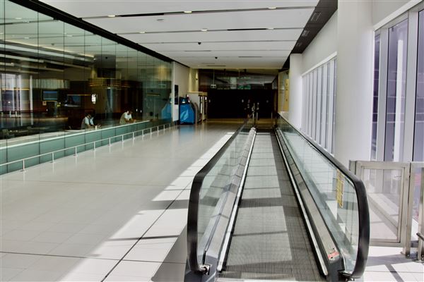 Sydney Airport International Terminal 1 various (19/11/2020 - Credits: Screen NSW)