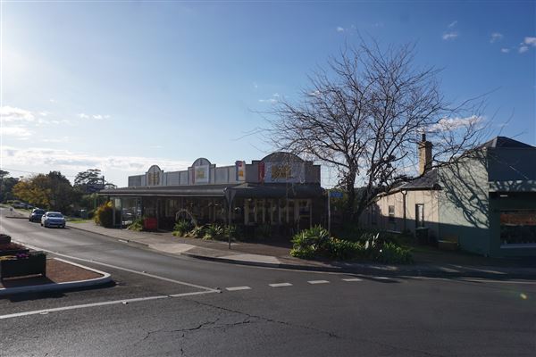 Helensburgh Suburb (4/09/2023 - Credits: Anton Denby)