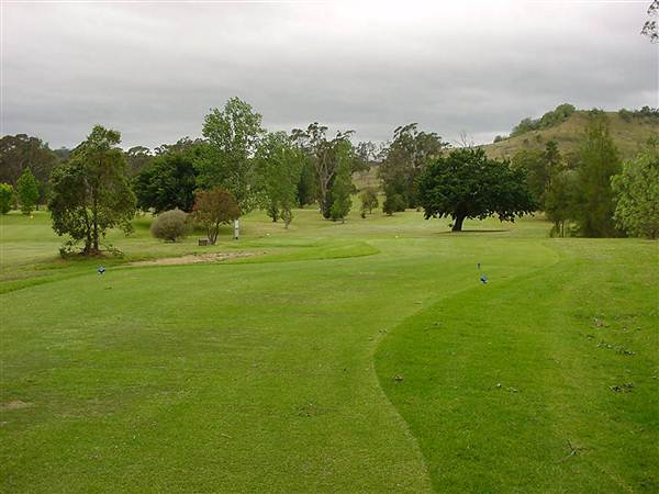 Antill Golf Club (25/02/2013 10:11:36 PM)