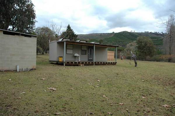 Blowering Dam & Reservoir (26/02/2013 3:19:02 PM)