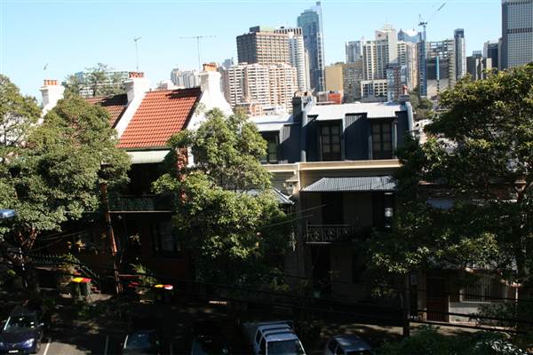 Darlinghurst - Forbes St, Thomson Lane, St Peters Lane (27/02/2013 3:08:52 PM)