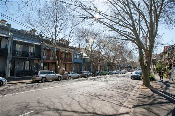 DARLINGHURST - PERIOD (27/02/2013 3:19:10 PM)