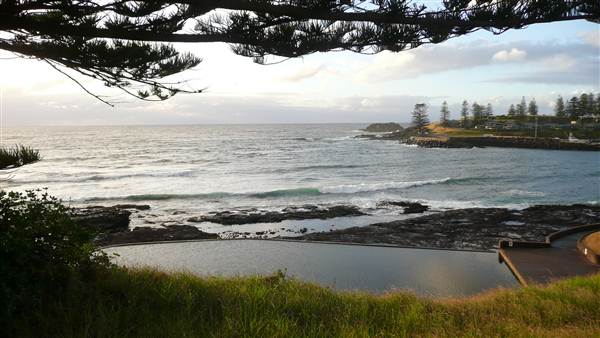 Kiama - Rock Pool North (27/02/2013 4:52:42 PM)