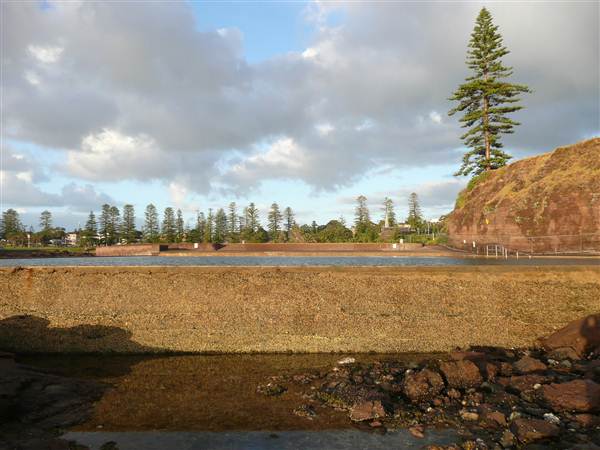 Kiama - Rock Pool North (27/02/2013 4:56:24 PM)