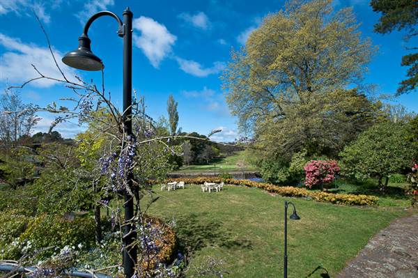 Lady Fairfax Gardens (28/02/2013 10:10:48 AM)