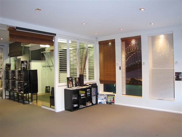 Blinds By Peter Meyer (1/03/2013 10:34:20 AM)