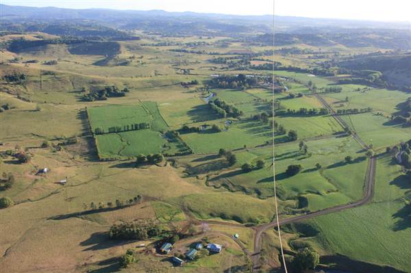 Byron Hinterland-Hot Air Balloon (2/03/2013 11:00:11 PM)