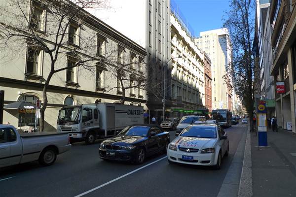 Clarence Street - Sydney CBD (3/03/2013 2:35:59 PM)