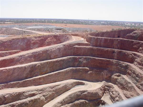 Cobar (4/03/2013 9:38:46 AM)