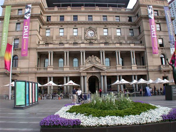 Customs House & Customs House Square (4/03/2013 12:19:01 PM)