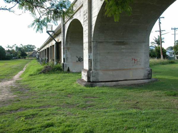 Greave Street, Grafton (5/03/2013 11:13:52 AM)