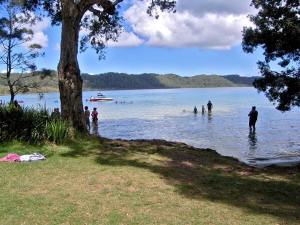 Myall Lakes National Park (6/03/2013 3:31:05 PM)