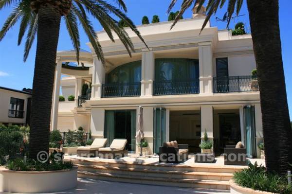 Private House - Sandringham (6/03/2013 11:42:58 PM)