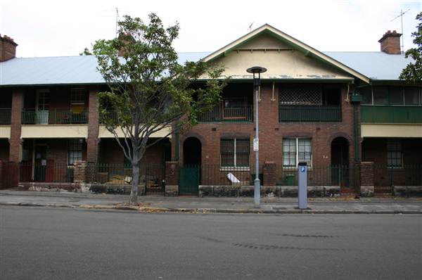 Millers Point - Windmill St (7/03/2013 11:25:28 PM)