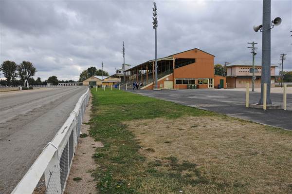 Bathurst National Motor Racing Museum (8/03/2013 10:22:53 AM)