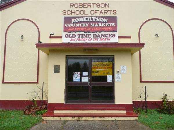 Robertson School of Arts (8/03/2013 12:28:18 PM)