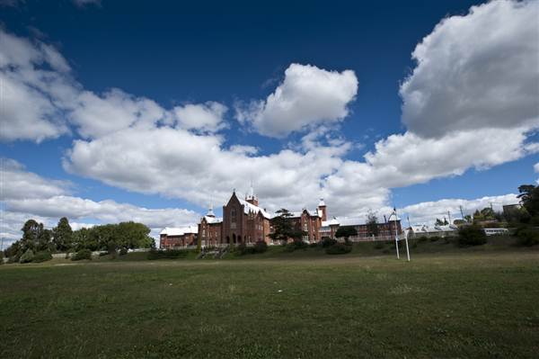 St Stanislaus College (9/03/2013 11:00:55 AM)