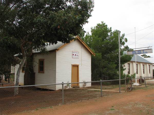 Weethalle (9/03/2013 11:08:42 AM)