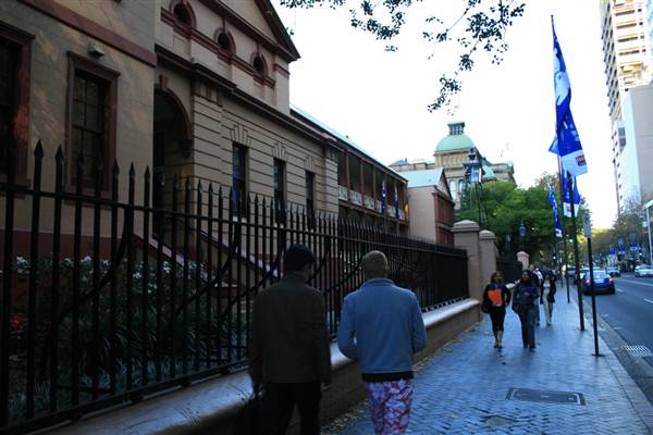Sydney CBD - Macquarie Street (10/03/2013 9:59:00 PM)