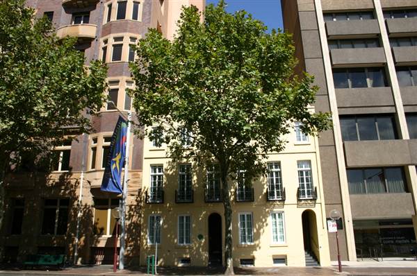 Sydney CBD - Macquarie Street (10/03/2013 10:01:26 PM)