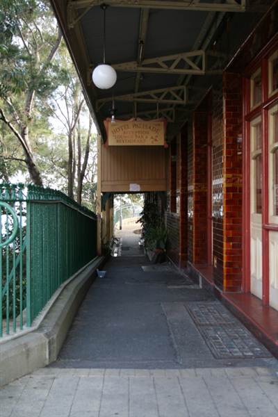 The Rocks - Pubs (10/03/2013 10:09:22 PM)