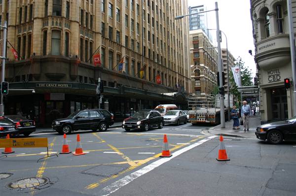 Sydney CBD - York St (11/03/2013 5:04:46 AM)