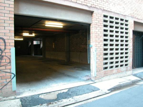 Surry Hills - Sophia Street (12/03/2013)