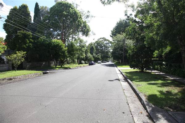 Braeside St - Pymble (13/03/2013)