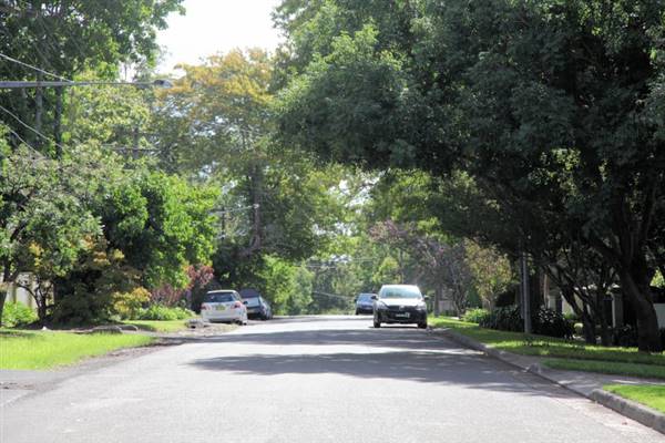 Braeside St - Pymble (13/03/2013)