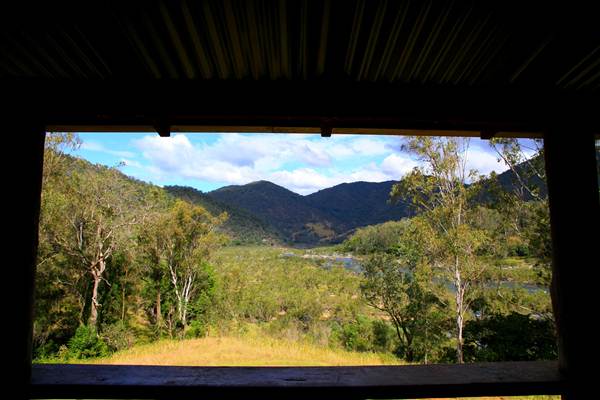 Clarence River Gorge - Wave Hill Station (17/04/2013)