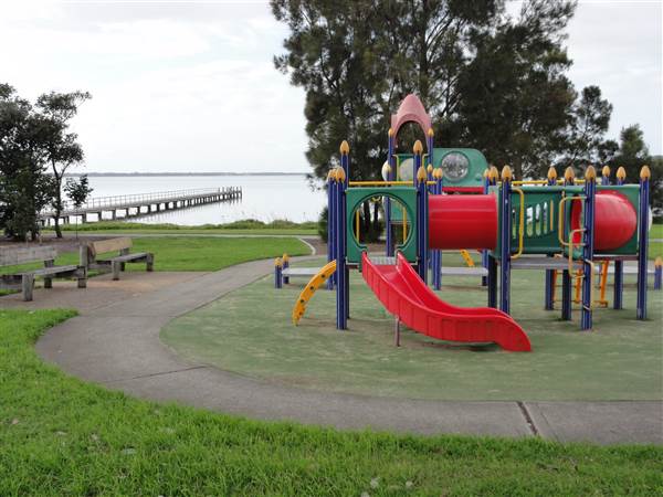 Lake Illawarra North-Holborn Park (15/09/2011 - Credits: Tony Brown /SISE)