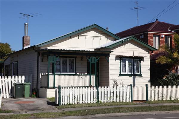Private Houses - Granville (29/07/2013)