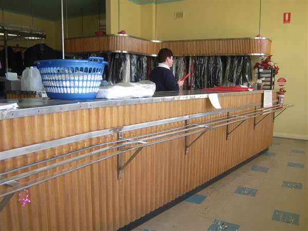 Wilson's Dry Cleaners (1/01/2009 - Credits: FBH)