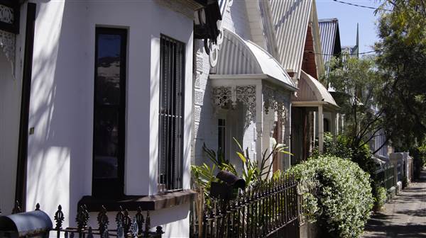 Bondi Junction Homes (12/10/2013 - Credits: Screen NSW)