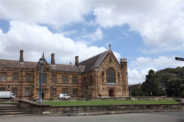 The Quadrangle Building - Sydney University (26/11/2013)