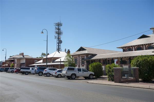 Bourke (11/12/2013)