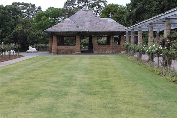 Rose Garden & Pavilion - Royal Botanic Garden Sydney (24/10/2014)