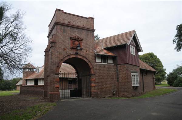 Dame Edith Hospital Grounds (24/02/2015 - Credits: Phillip Roope)