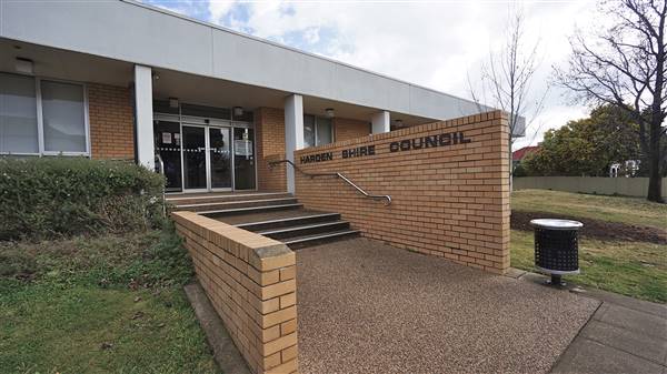Twin Towns of Harden Murrumburrah (3/08/2015 - Credits: Mary Barltrop)