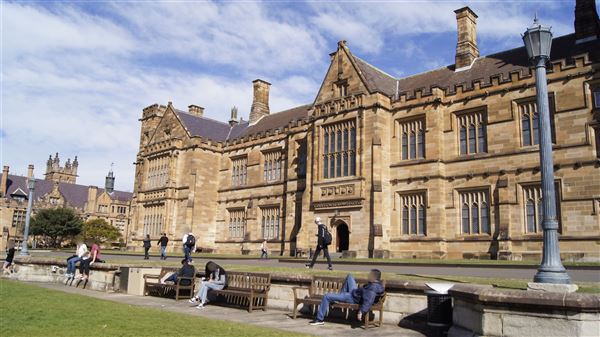 The Quadrangle Building - Sydney University (17/08/2015)