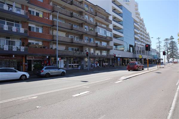 Brighton Le Sands - Grand Parade Main Street/s (20/11/2015 - Credits: Lisa Scope)