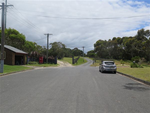 Stanwell Tops neighbourhood (7/12/2015 - Credits: Peter Hicks)