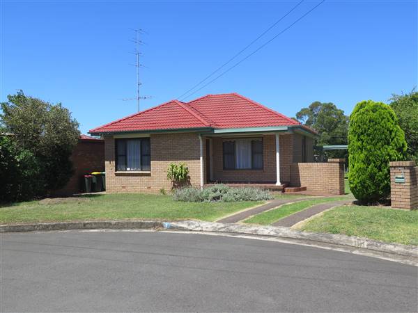 East Corrimal neighbourhood (8/12/2015 - Credits: Peter Hicks)