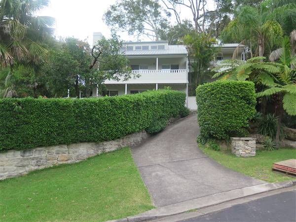 Avalon Beach neighbourhood - cul-de-sac (8/12/2015 - Credits: Peter Hicks)