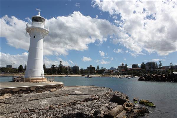 Wollongong - Foreshore and Wharf (26/10/2016 - Credits: John Harris)