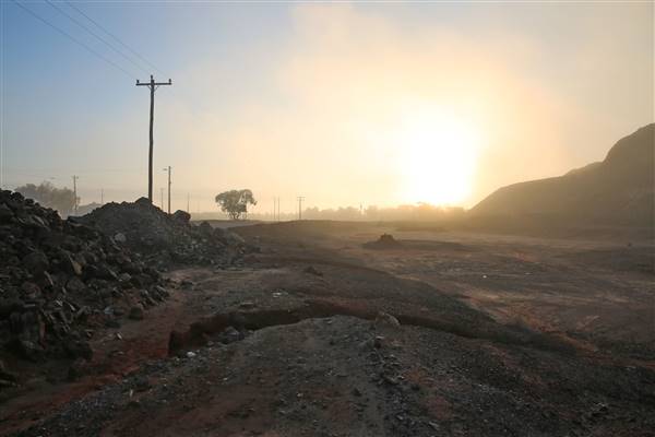 Broken Hill - ore deposit, Line of Lode Lookout and Miners Memorial (22/06/2017 - Credits: Lisa Scope)