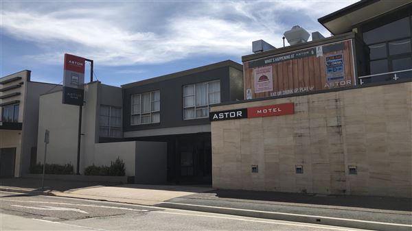 The Astor Hotel Motel - Goulburn (23/12/2017 - Credits: Shannon Wheeler)