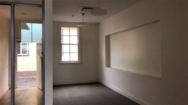 Cockatoo Island - Industrial Precinct Offices (31/08/2018 - Credits: Shannon Wheeler)