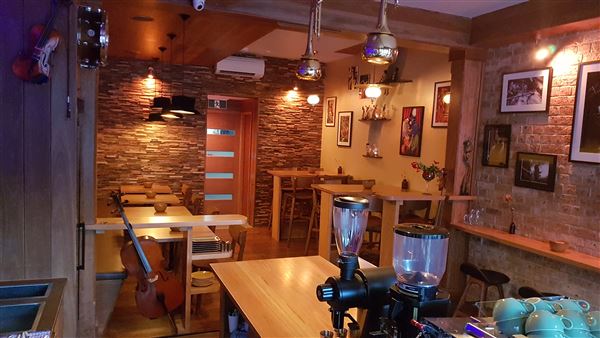 Jazzy Cafe Bar (20/08/2020)